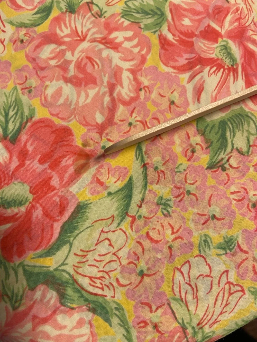 Vintage April Cornell 100% Cotton 60”x96” Tablecloth Spring Floral Pink Yellow